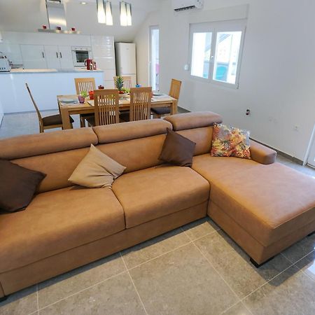 Apartment Summer Fever Ζαντάρ Εξωτερικό φωτογραφία