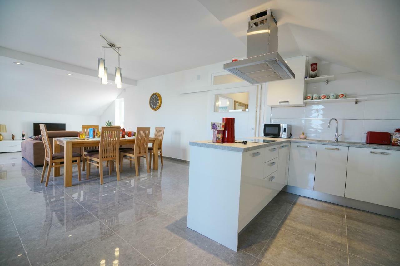 Apartment Summer Fever Ζαντάρ Εξωτερικό φωτογραφία