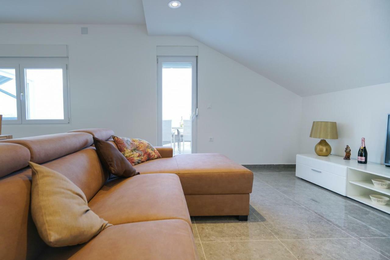 Apartment Summer Fever Ζαντάρ Εξωτερικό φωτογραφία