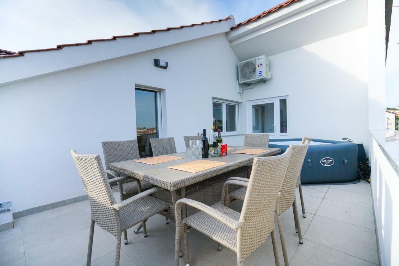 Apartment Summer Fever Ζαντάρ Εξωτερικό φωτογραφία